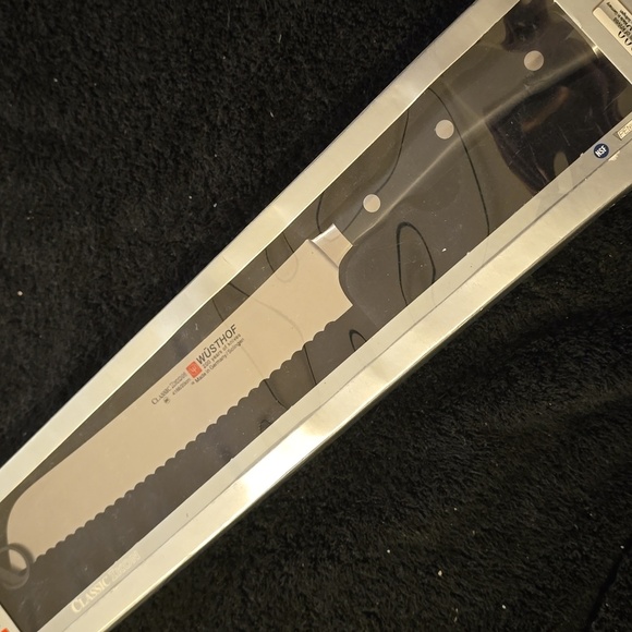 ❤️BUY 2 GET 1 FREE Wusthof Classic Ikon 8" Bread Knife 4166-7/20, Retail $170.00 - Picture 2 of 9
